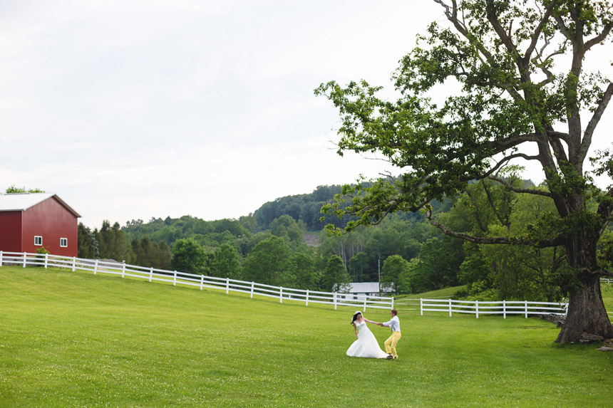 mollie & brad's friedman farms wedding 102