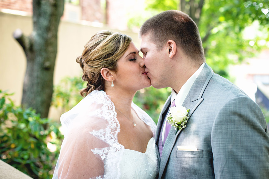 Heather & Ed's Wedding at the Nichols Village 034