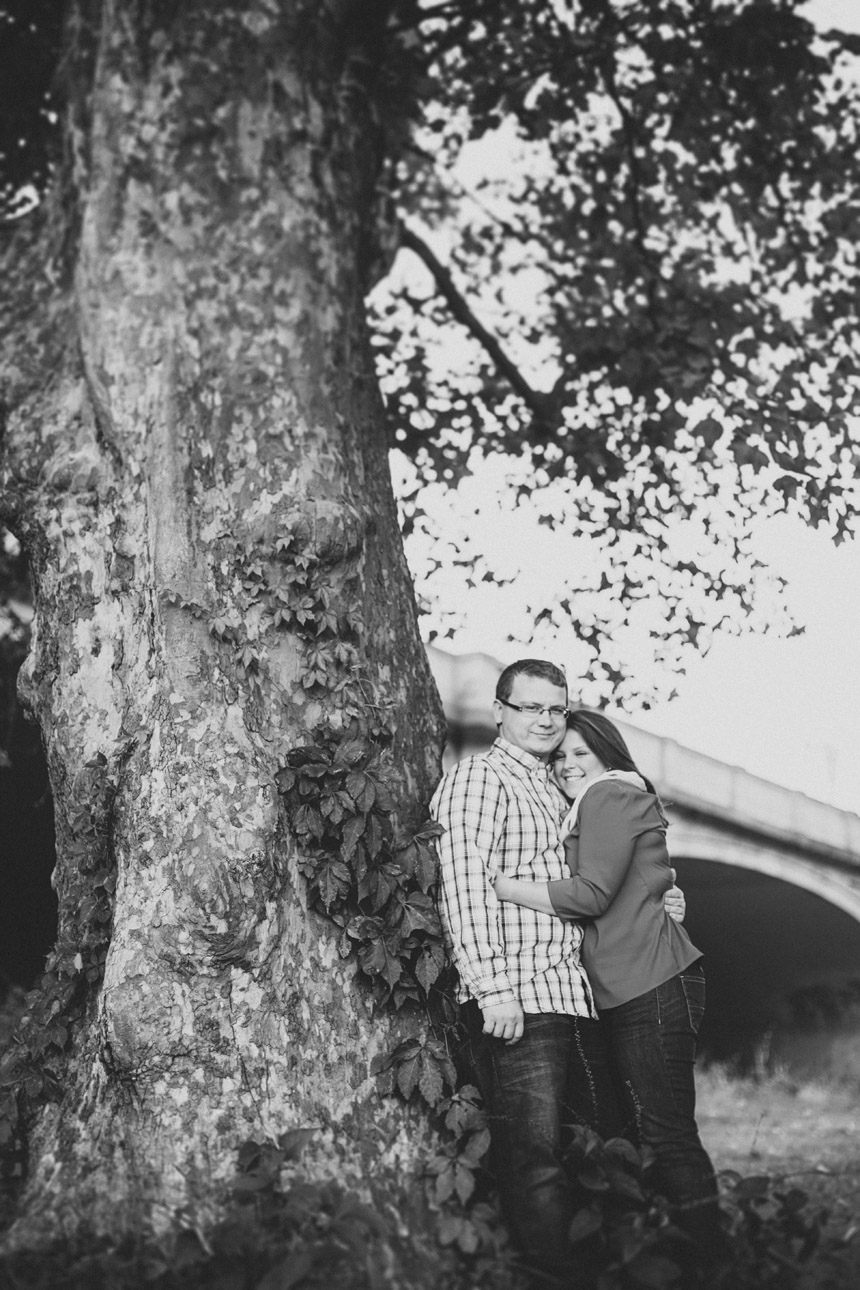 Christine & Damian Kirby Park Engagement Photos 37