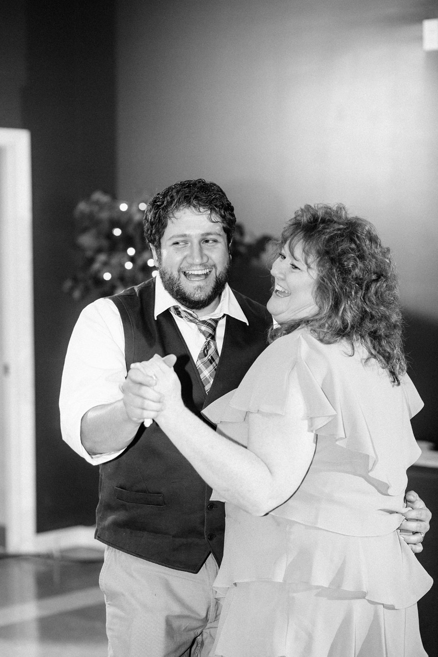 Mel & Garet Hagerstown Park Wedding 077