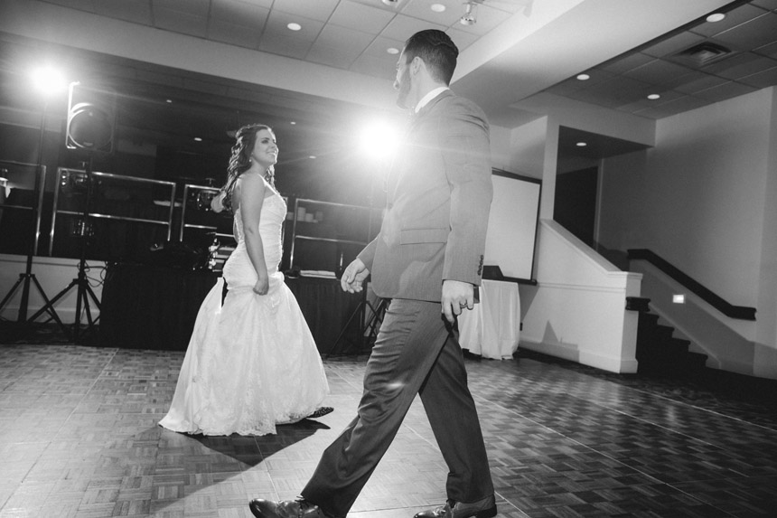 Meredith & Ross Erhardt Resort Wedding Photography 075