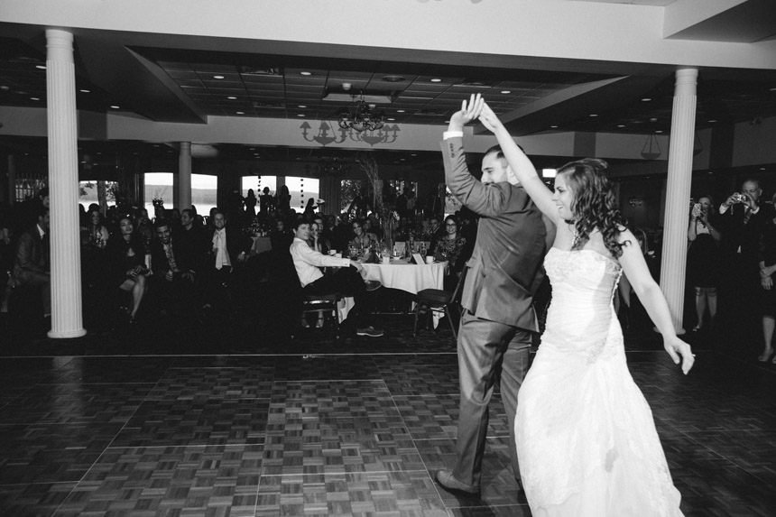 Meredith & Ross Erhardt Resort Wedding Photography 077