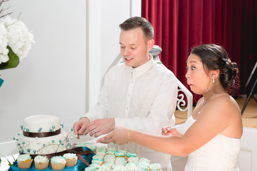 Hannah & Josh Wedding Blog0103